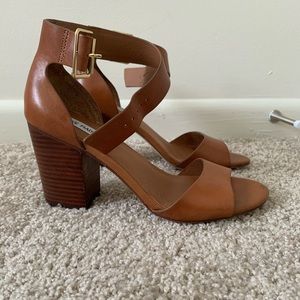Brown Estoria dress sandals by Steve Madden